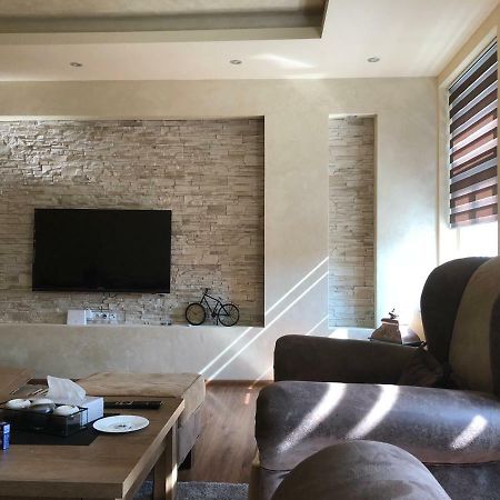 شقة Lili Apartman Mariánské Lázně المظهر الخارجي الصورة