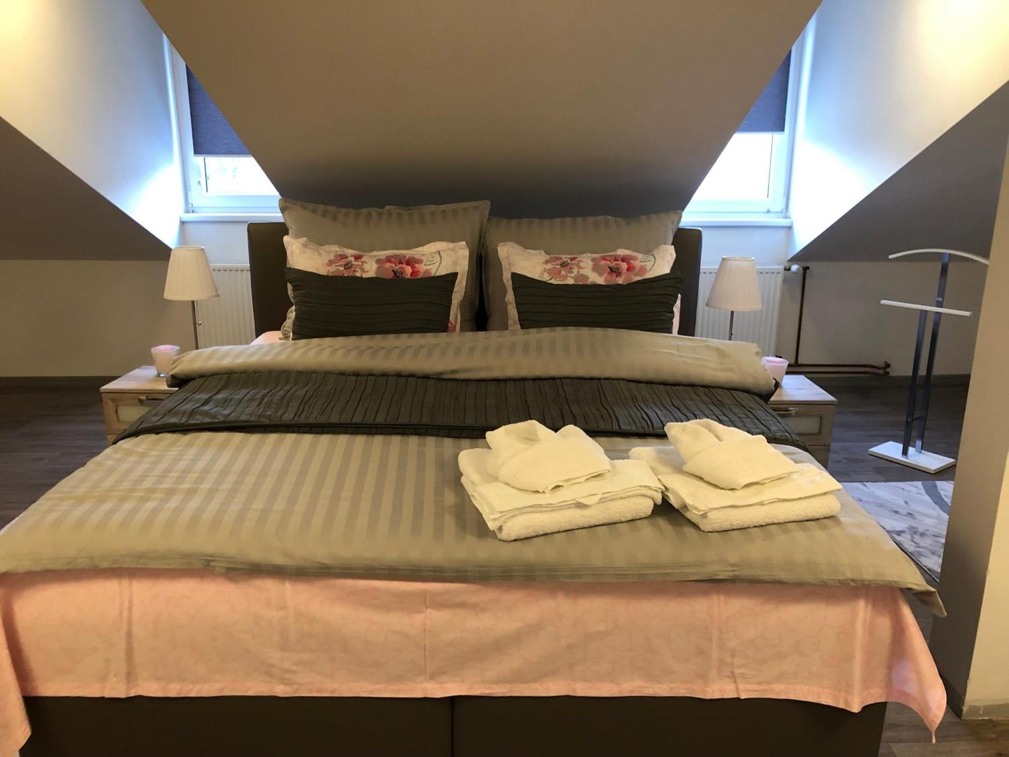 شقة Lili Apartman Mariánské Lázně المظهر الخارجي الصورة
