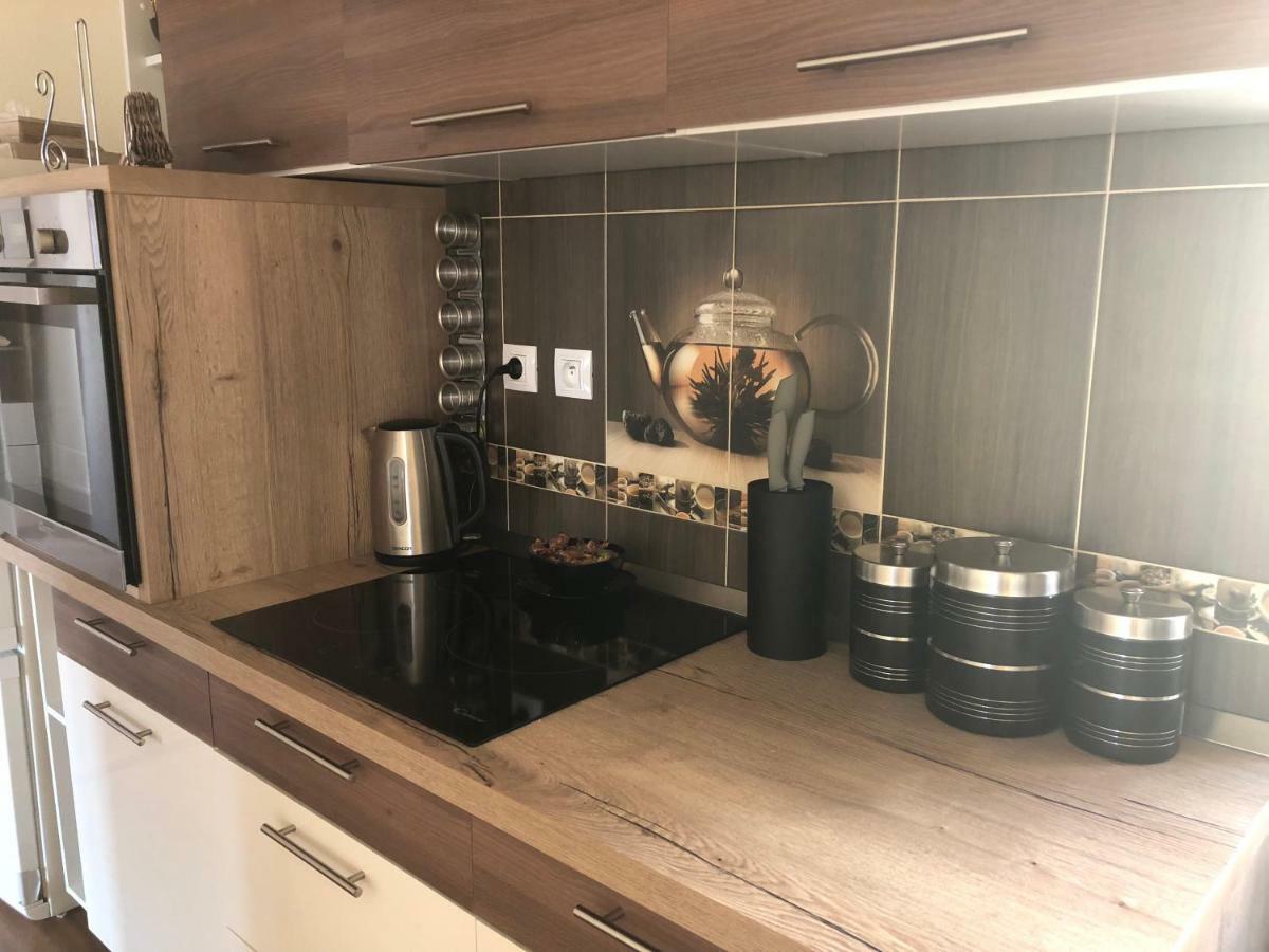 شقة Lili Apartman Mariánské Lázně المظهر الخارجي الصورة
